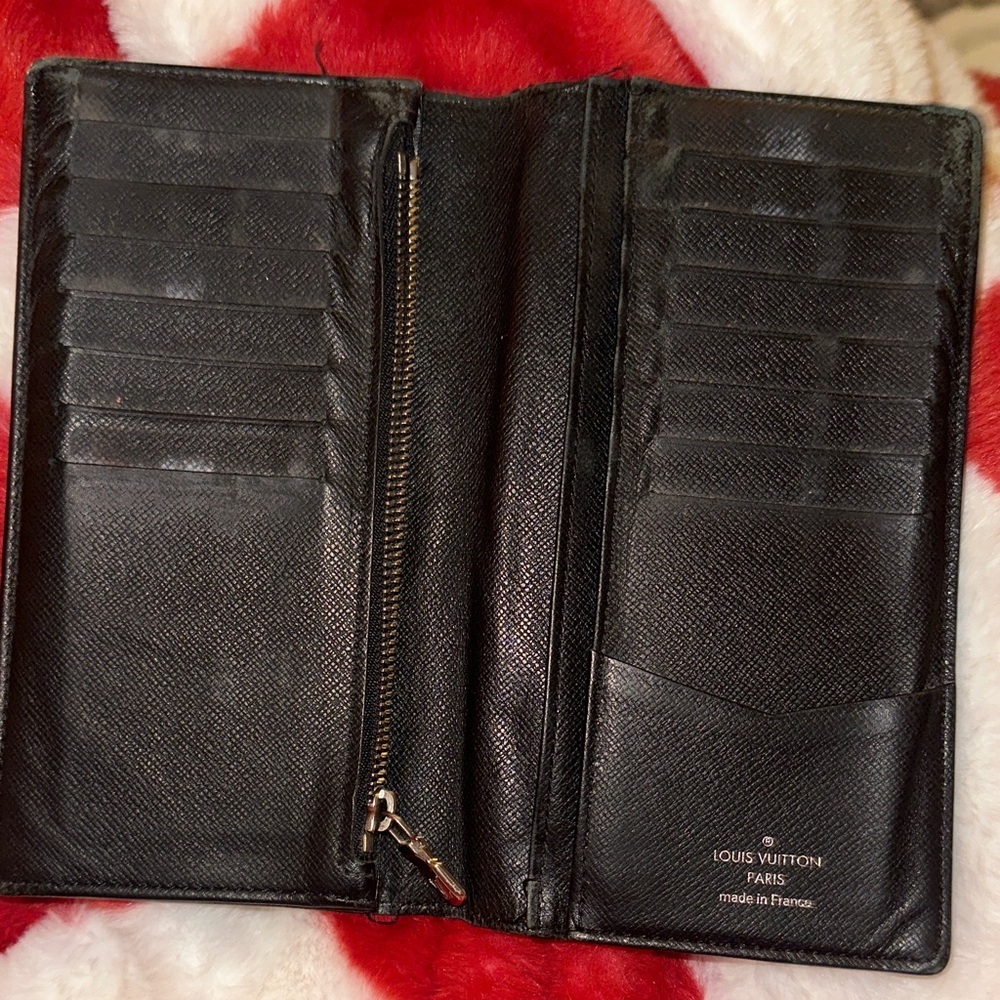 Louis Vuitton Black Wallet Checkbook - Picture 3 of 8